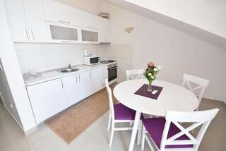 Апартаменты Grifone Coastline Херцег-Нови Апартаменты с видом на море-5